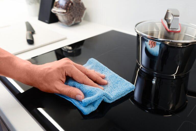 astuce nettoyer plaque induction
