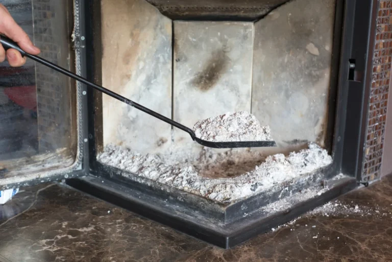 réutiliser cendres de bois maison